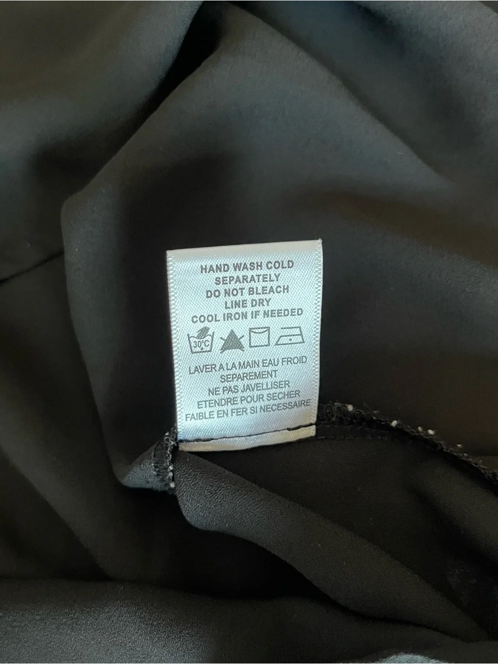 Pleione Black Short Sleeve V-Notch Blouse medium